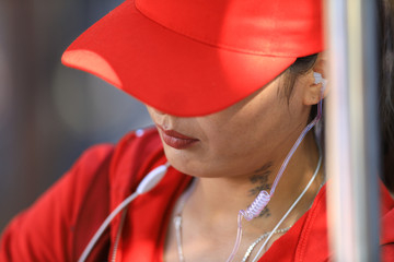 Image Why should you wear a hat during a workout